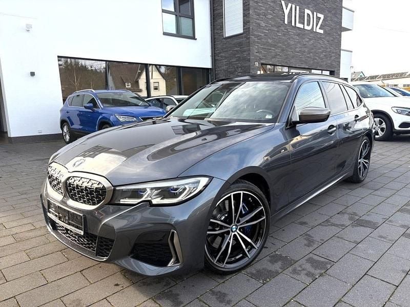 Grau Gebraucht 2019 BMW M340 M Sport Limousine | 39.900 € (Fairer Preis) - Bild 1/4