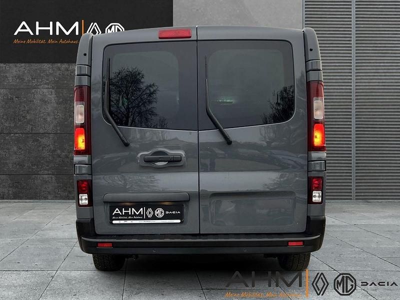 Gebraucht Renault Trafic 150 PS (110 kW) 2022 Grau Van / Kleinbus