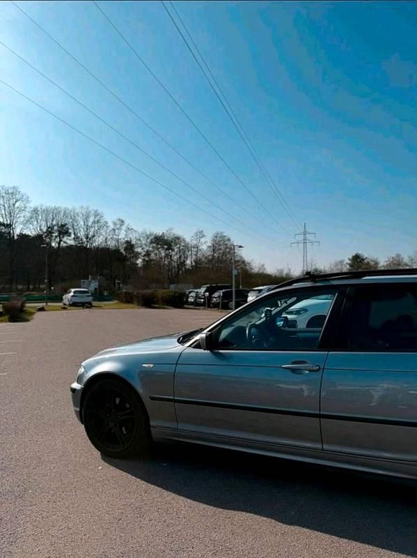 Używany BMW 320 Performance 185 KM (136 kW) 2004 Srebrny Kombi