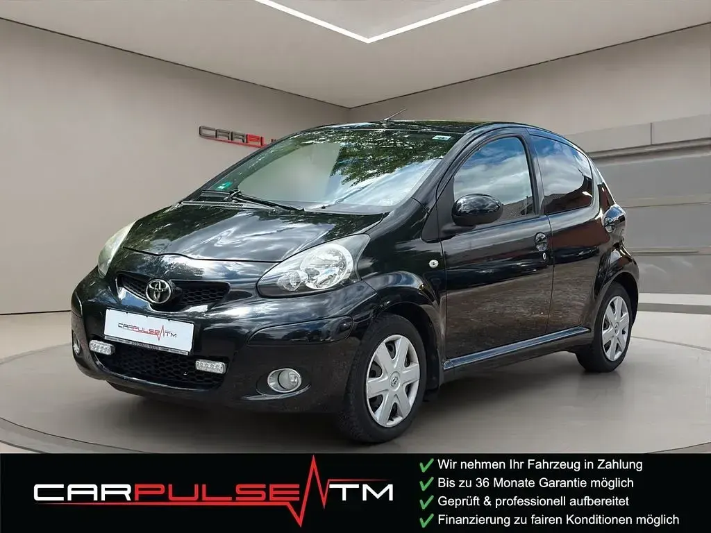 Gebraucht Toyota Aygo Cool 68 PS (50 kW) 2010 Schwarz Kleinwagen