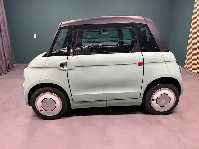 Gebraucht Fiat Topolino Basis 5 kW (8 PS) 2025 Grün Kleinwagen