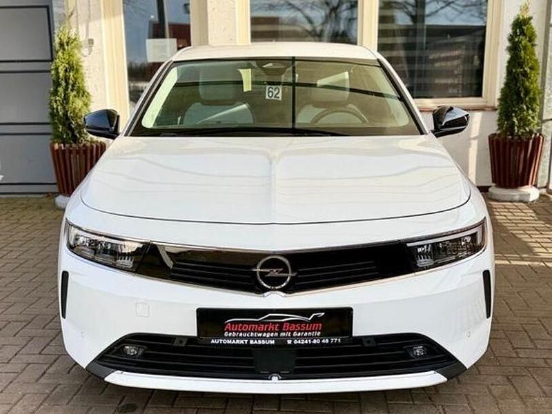 Gebraucht Opel Astra 131 PS (96 kW) 2023 Andere Limousine