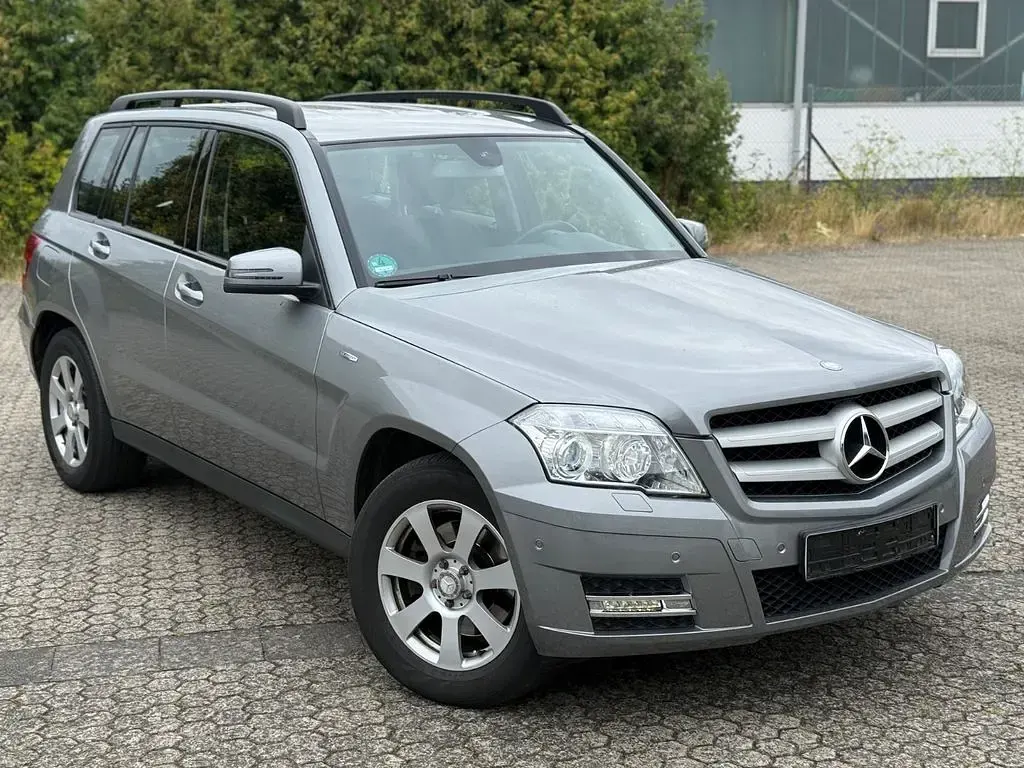Gebraucht Mercedes GLK220 170 PS (125 kW) 2011 Silber SUV