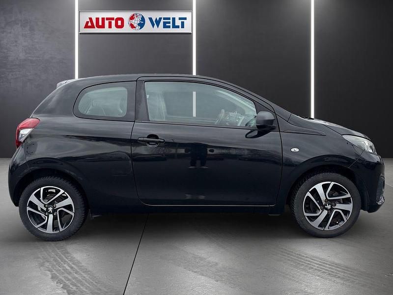 Gebraucht Peugeot 108 Active 69 PS (50 kW) 2016 Schwarz Kleinwagen