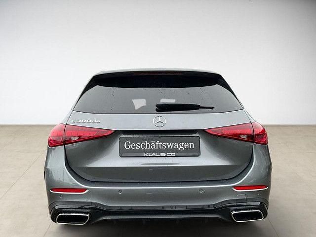 Gebraucht Mercedes C300e AMG 313 PS (230 kW) 2024 Metalliclack selenitgrau (metallic) Kombi