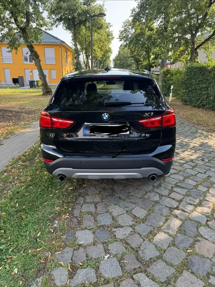 Gebraucht BMW X1 xLine 192 PS (141 kW) 2016 Schwarz SUV