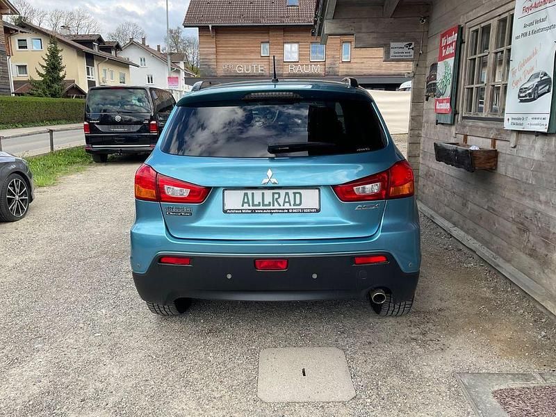 Gebraucht Mitsubishi ASX Intense 150 PS (110 kW) 2011 Blau SUV