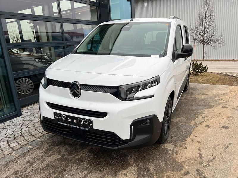 Neu Citroën Berlingo 102 PS (75 kW) 2026 Weiß Van / Kleinbus