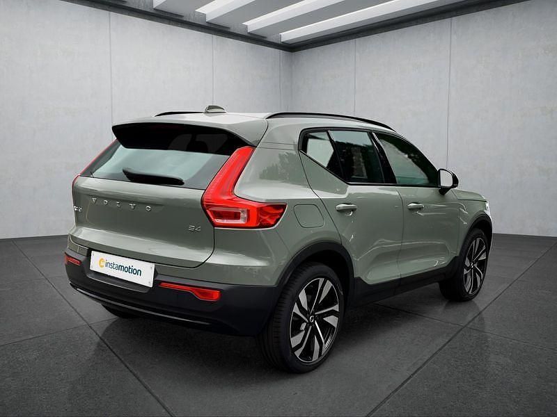 Gebraucht Volvo XC40 Plus 197 PS (144 kW) 2024 Grün SUV