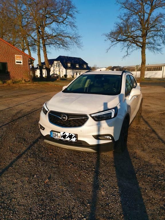 Weiß Gebraucht 2016 Opel Mokka X Innovation SUV | 13.500 € (Fairer Preis) - Bild 1/4