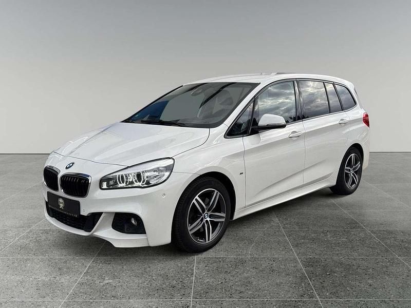 Alpinweiss iii Gebraucht 2016 BMW 218 M Sport Van / Kleinbus | 15.333 € (Fairer Preis) - Bild 1/4