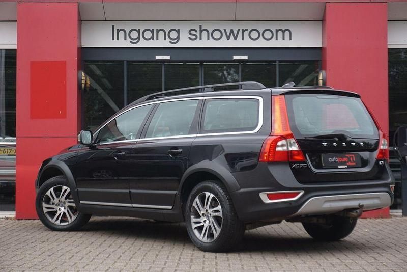 Gebraucht Volvo XC70 165 PS (121 kW) 2012 Schwarz Limousine