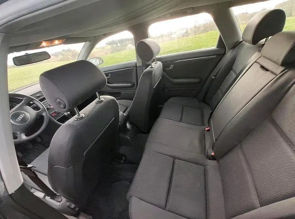 Gebraucht Audi A4 130 PS (95 kW) 2003 Grau Kombi
