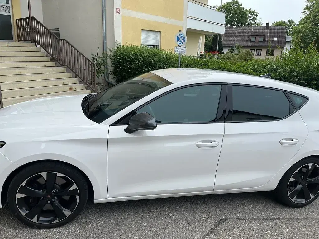 Gebraucht Cupra Leon 245 PS (180 kW) 2023 Weiß Limousine