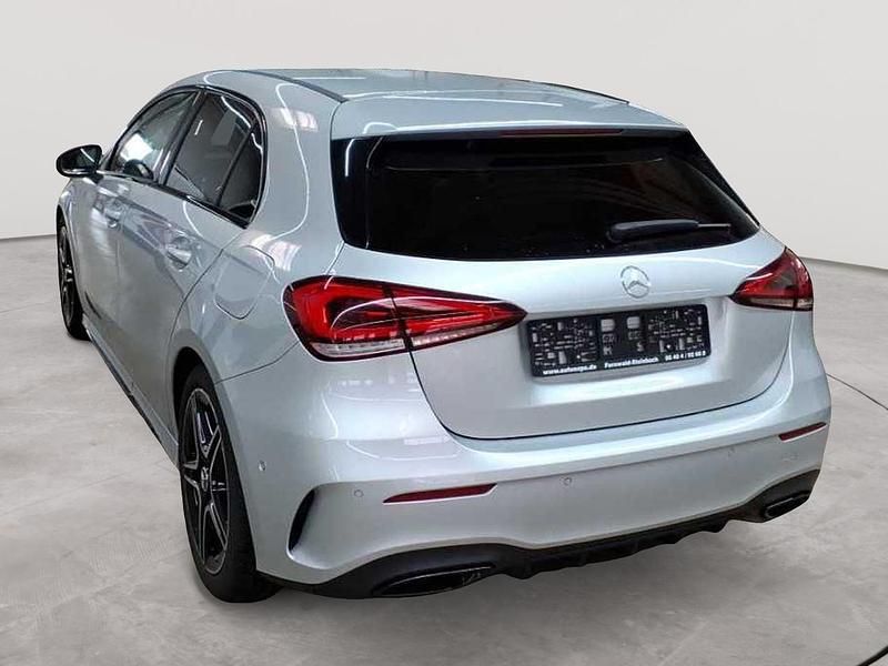 Gebraucht Mercedes A200 Edition 163 PS (119 kW) 2022 Iridiumsilber metallic Limousine