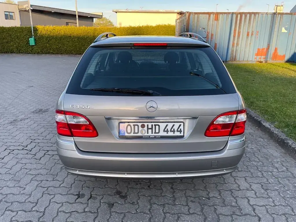 Gebraucht Mercedes E350 Elegance 272 PS (200 kW) 2005 Grau Limousine