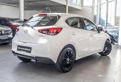 Gebraucht Mazda 2 Center-Line 75 PS (55 kW) 2022 Weiß Limousine