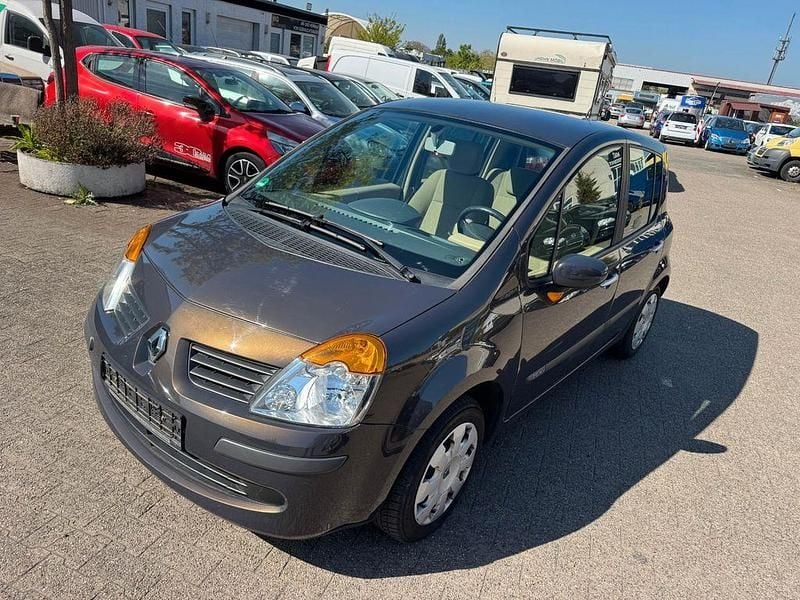 Brugt Renault Modus Privilege 88 HK (64 kW) 2005 Brun MPV