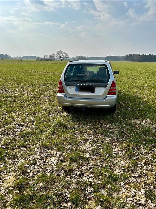 Gebraucht Subaru Forester 125 PS (91 kW) 2005 Grau SUV