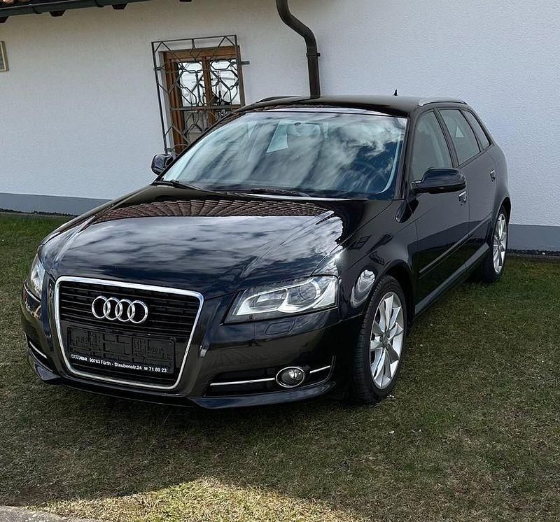 Gebraucht Audi A3 Attraction 140 PS (102 kW) 2012 Schwarz Kleinwagen
