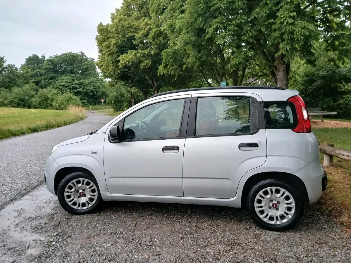 Gebraucht Fiat Panda 70 PS (51 kW) 2014 Silber Kleinwagen