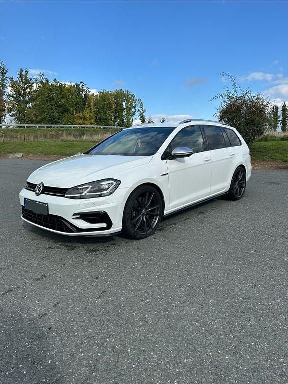 Weiß Gebraucht 2020 VW Golf VII R Kombi | 22.000 € (Superpreis) - Bild 1/4