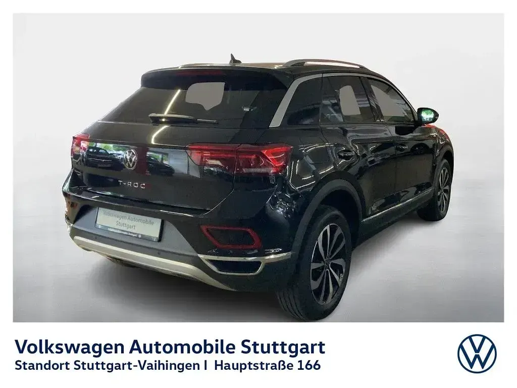 Second-hand VW T-Roc Style 150 CP (110 kW) 2023 Negru SUV
