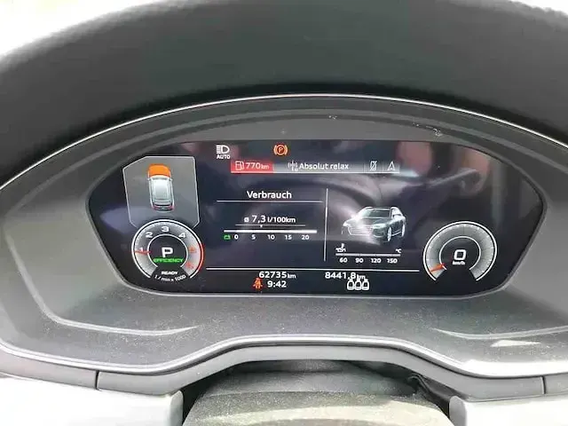 Gebraucht Audi A4 Advanced Plus 204 PS (150 kW) 2023 Gletscherweiß metallic Kombi