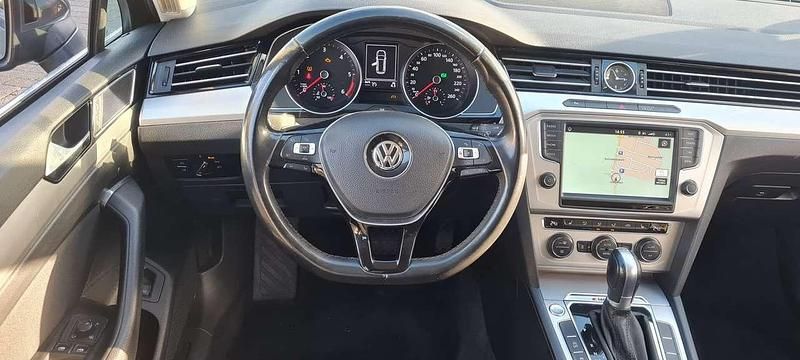 Gebraucht VW Passat Highline 190 PS (139 kW) 2017 Grau Kombi