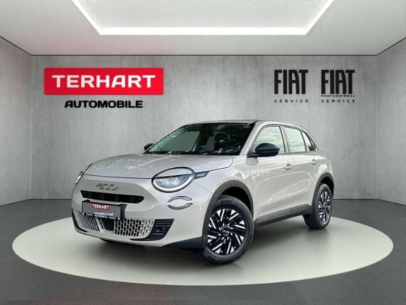 Beige Neu 2025 Fiat 600 SUV | 21.780 € (Superpreis) - Bild 1/4