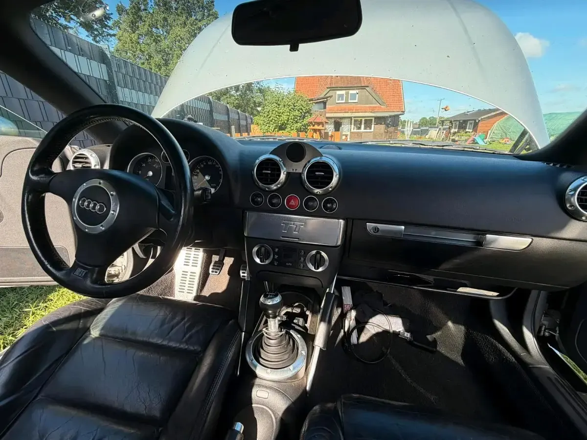 Gebraucht Audi TT 180 PS (132 kW) 2002 Silber Coupé