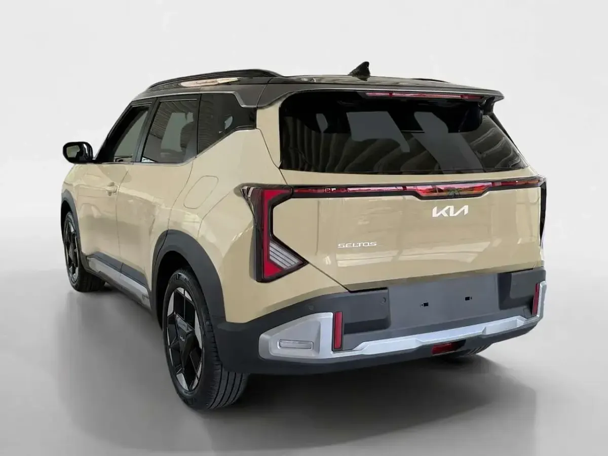 Neu Kia Seltos Vision 179 PS (131 kW) 2026 Beige SUV