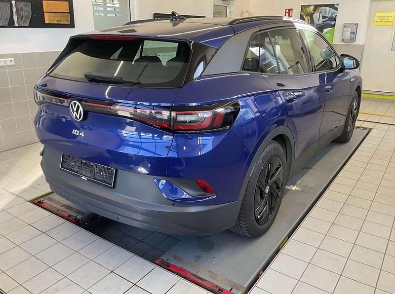 Gebraucht VW ID.4 Pure 125 kW (170 PS) 2023 Blue dusk metallic SUV
