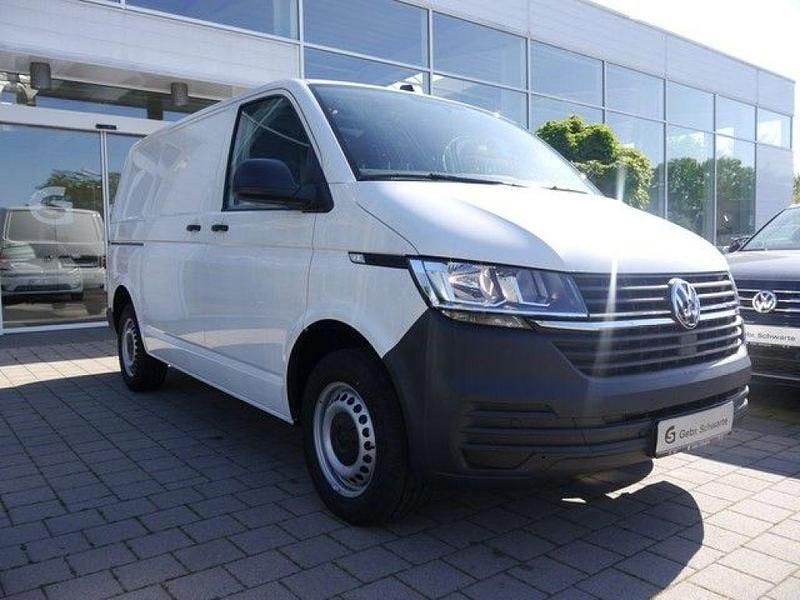 Gebraucht VW T6.1 150 PS (110 kW) 2024 Candyweiß Van