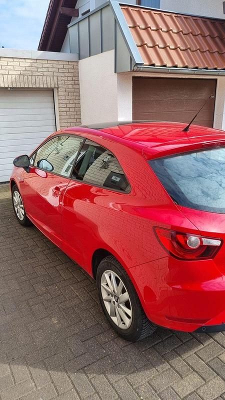 Gebraucht Seat Ibiza Reference 69 PS (50 kW) 2014 Rot Kleinwagen