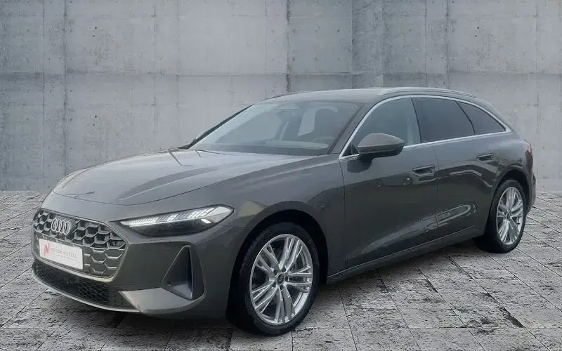 Używany Audi A5 Ambiente 204 KM (150 kW) 2025 Szary Kombi