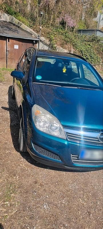 Second-hand Opel Astra 90 CP (66 kW) 2008 Verde Break