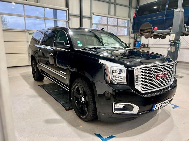 Gebraucht GMC Yukon 426 PS (313 kW) 2016 Schwarz SUV