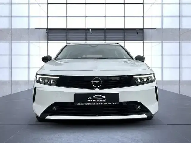 Gebraucht Opel Astra Edition 131 PS (96 kW) 2024 Weiß Kleinwagen