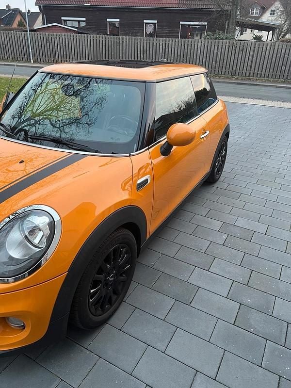 Usata Mini Cooper 95 CV (69 kW) 2015 Arancione Utilitaria