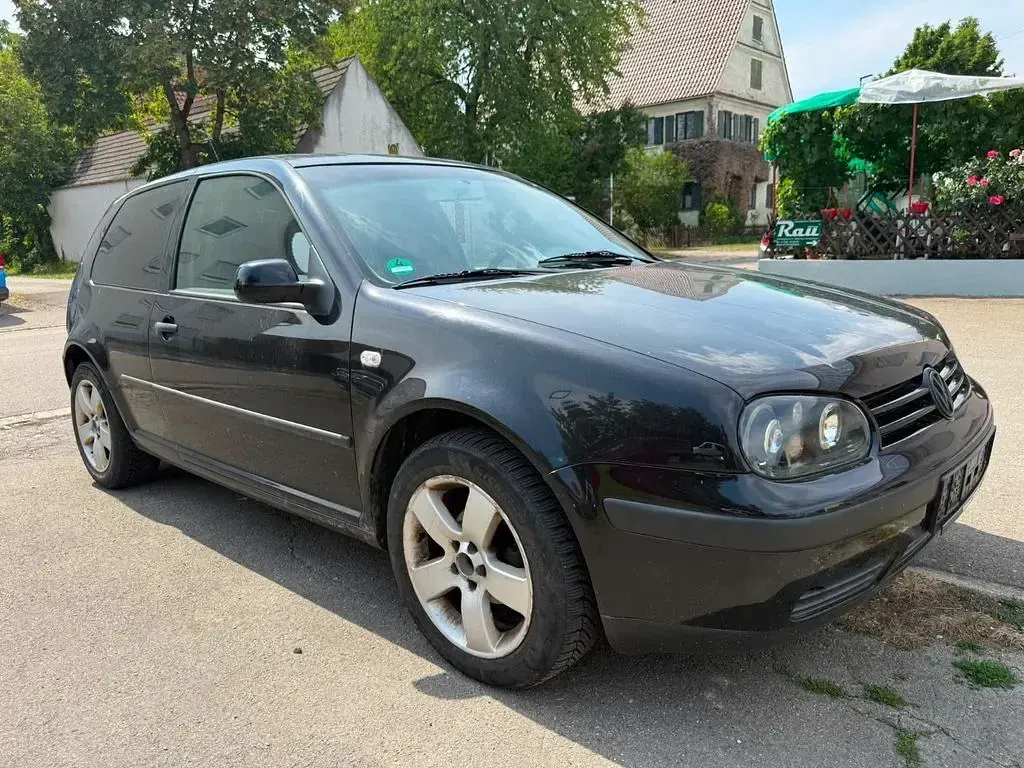 Gebraucht VW Golf IV 105 PS (77 kW) 2002 Schwarz Limousine