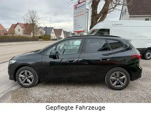 Occasion BMW 220 Active Tourer Performance 170 ch (125 kW) 2025 Noir Monospace