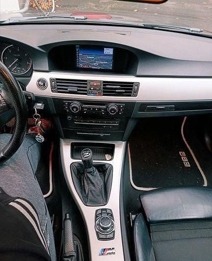 Gebraucht BMW 320 Shadowline 177 PS (130 kW) 2009 Schwarz Coupé