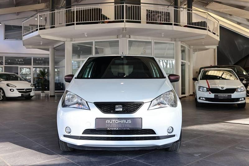 Gebraucht Seat Mii Chic 110 PS (80 kW) 2015 Oryxweiã perlmutteffekt Kleinwagen