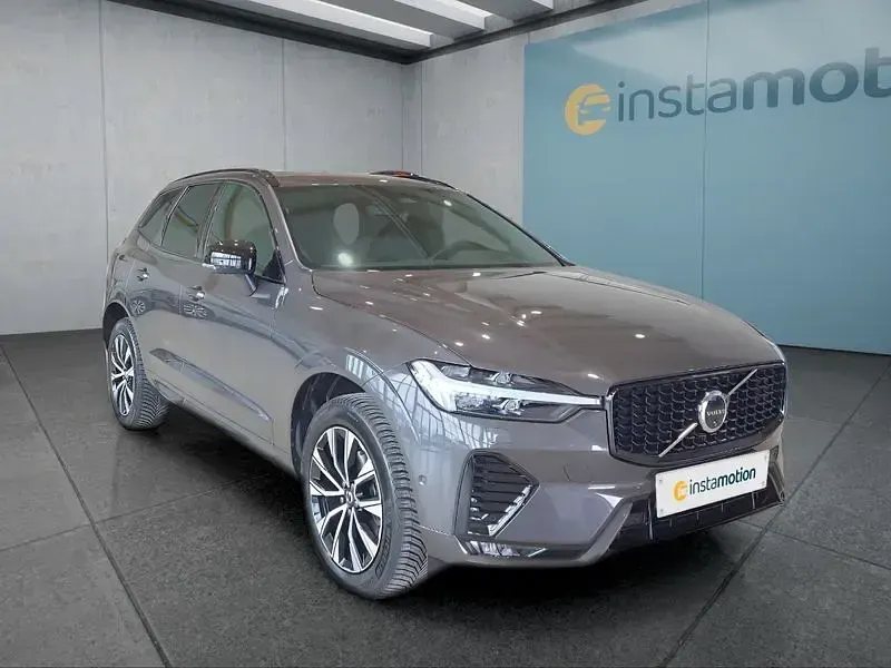 Gebraucht Volvo XC60 Plus 250 PS (183 kW) 2025 Grau SUV