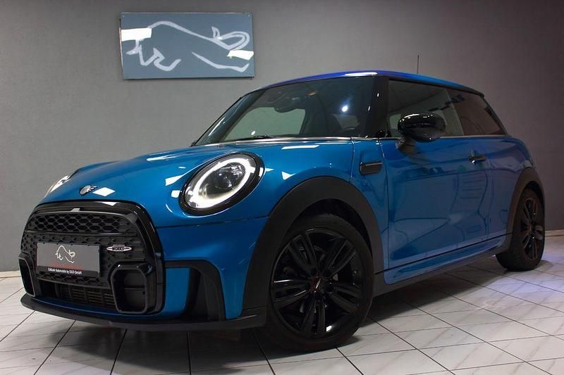 Blau Gebraucht 2021 Mini John Cooper Works Kleinwagen | 20.900 € (Fairer Preis) - Bild 1/4