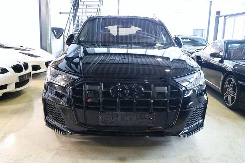 Gebraucht Audi SQ7 Ambiente 507 PS (372 kW) 2021 Schwarz SUV
