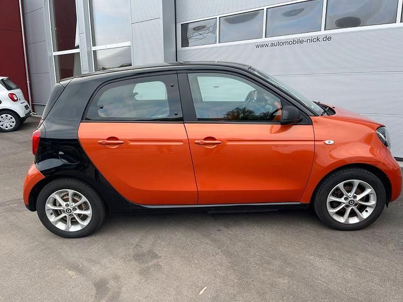 Gebraucht Smart ForFour Electric Drive 60 kW (82 PS) 2018 Schwarz Kleinwagen