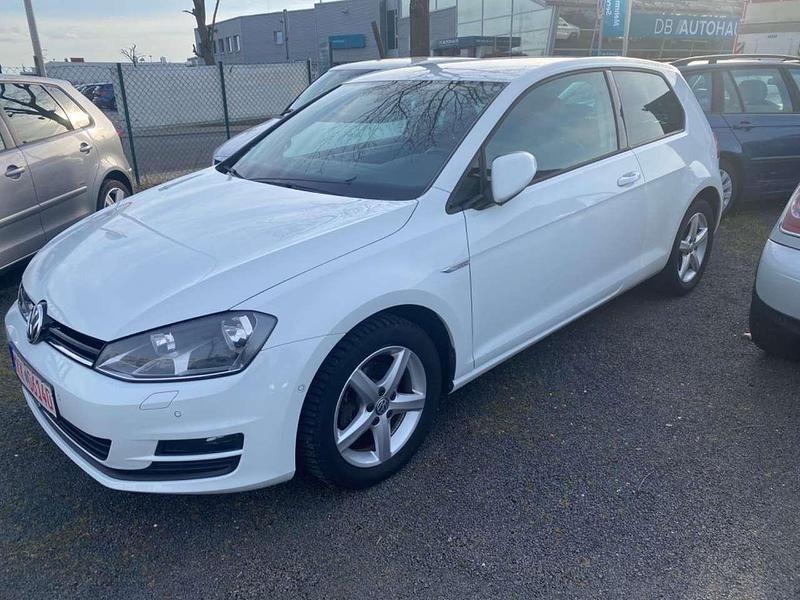 Gebraucht VW Golf VII Cup 105 PS (77 kW) 2014 Pure white Limousine