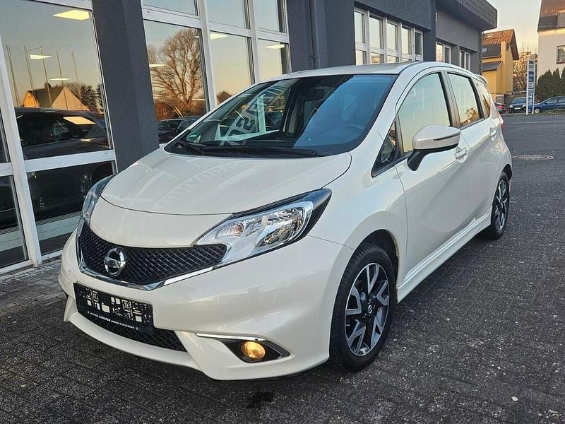 Gebraucht Nissan Note Acenta+ 98 PS (72 kW) 2015 Weiß Kleinwagen